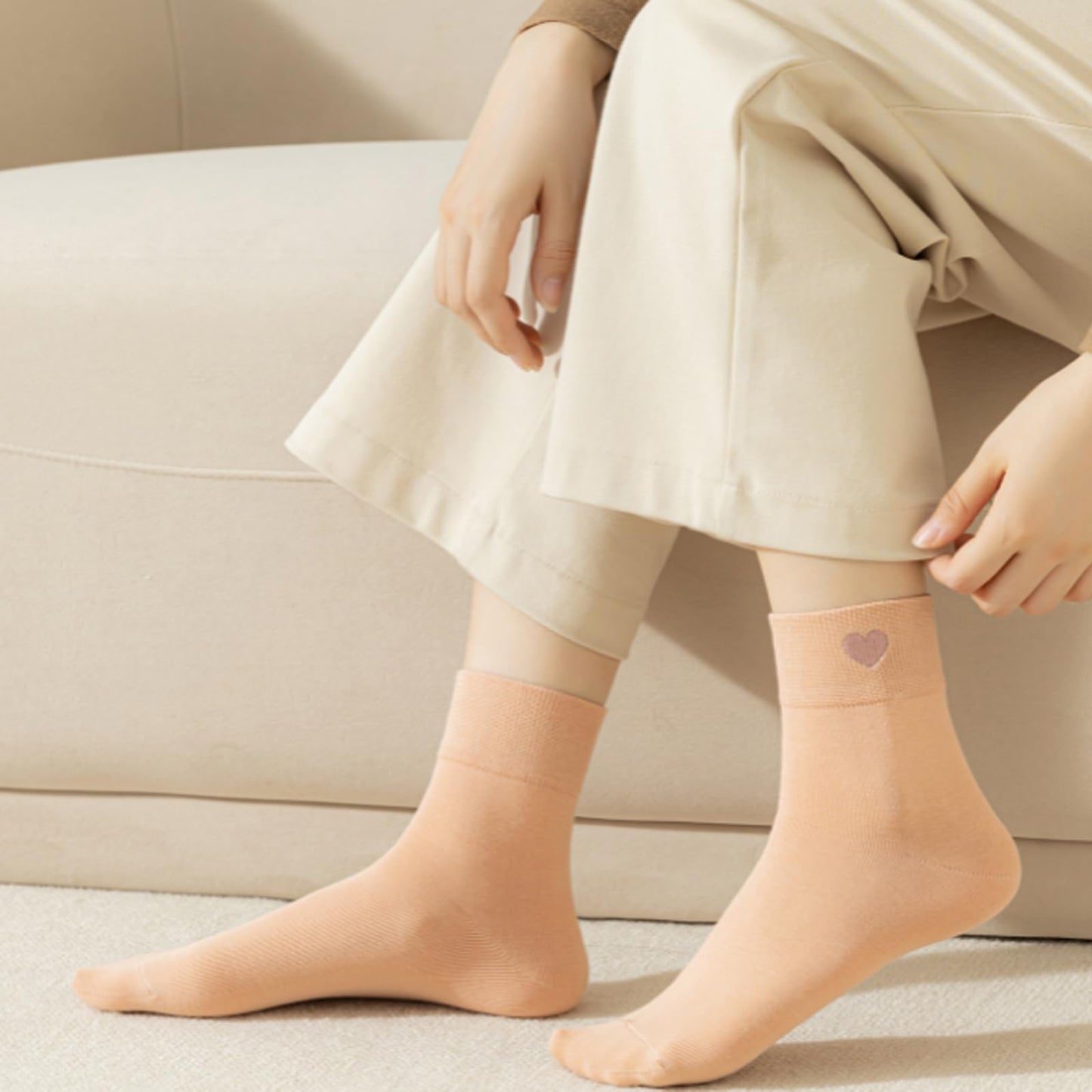 XIUYANG Cute Heart Embroidery Ankle Socks,Cotton Ankle Crew Socks,Fun Athletic Running Socks Gifts For Women(5-Pairs with Gifts Box) (Cotton, Black + orange)