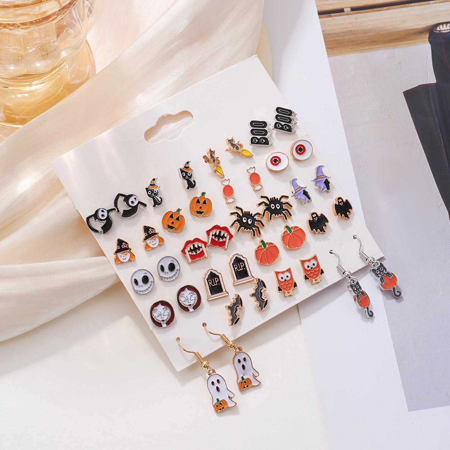 2025 pack of 20 pairs Halloween Earrings for Women Funny Costume Accessories Pumpkin Spider Ghost Boo Bulk Earrings Set for All Saint's Day Jewelry for Her-20 pairs Earrings