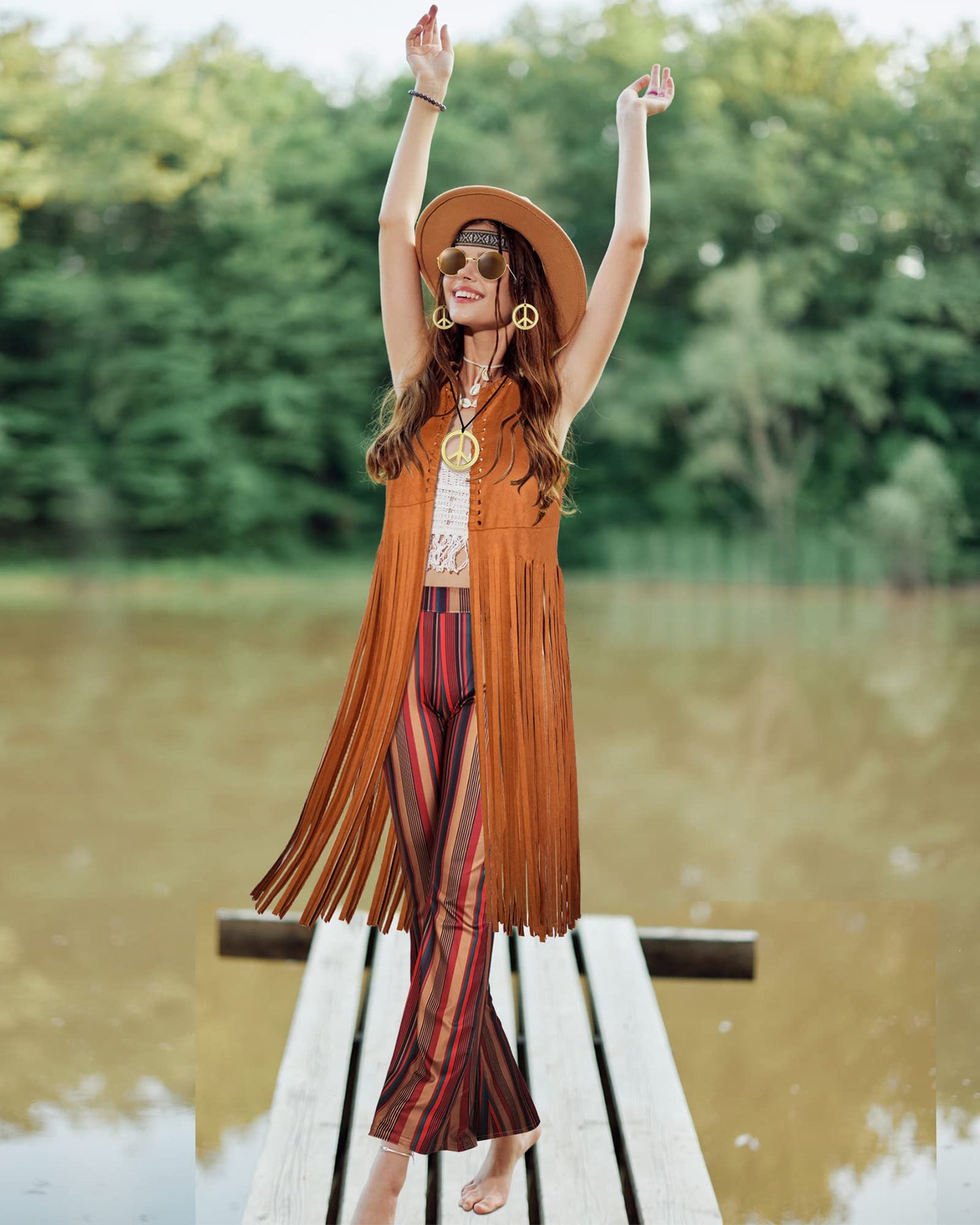 7 Pcs 60s 70s Outfits for Women Halloween Cosplay Set Disco Hippie Costume Set Fringe Vest Flared Pant Peace Sign Decor(M)