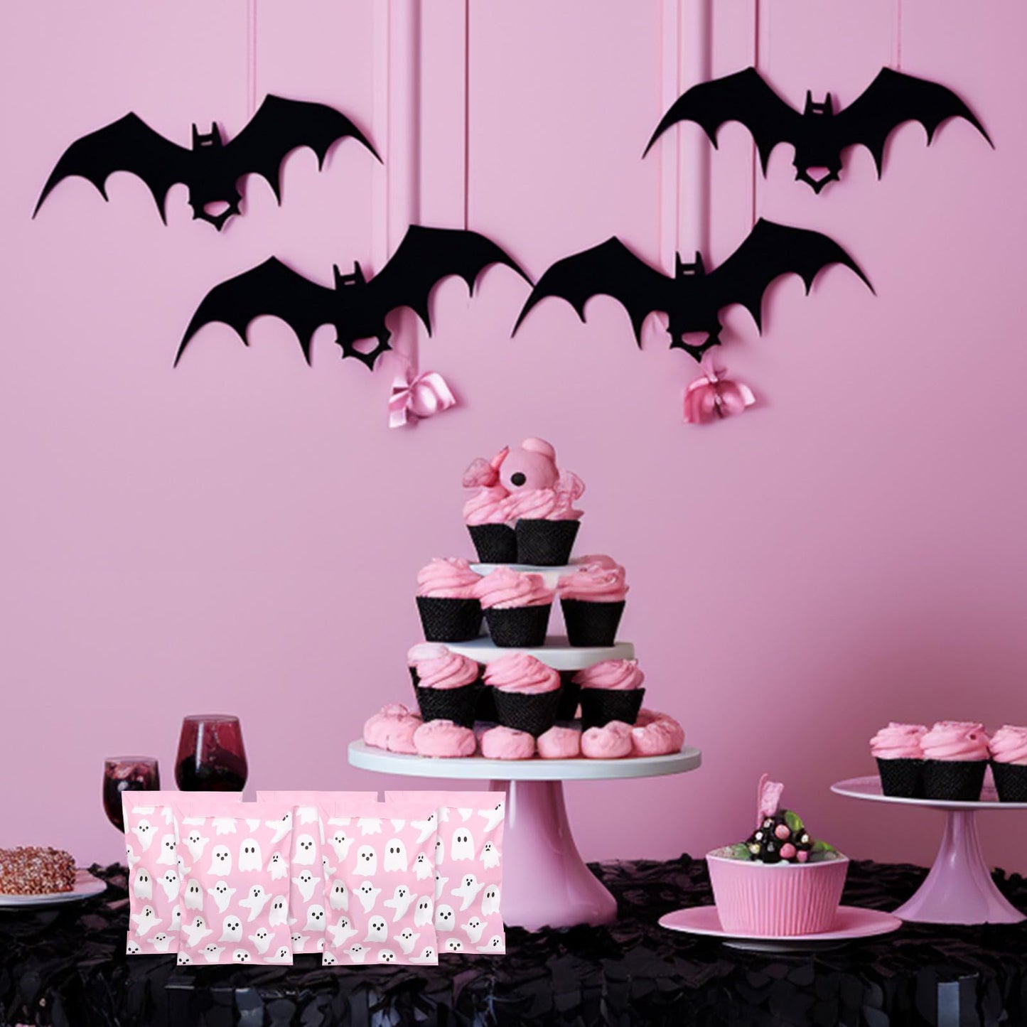Whaline 100Pcs Halloween Treat Bags 5 x 7.3in Pink White Ghost Candy Goodie Bags Cute Party Favor Snack Bag Buffet Paper Bag for Chocolate Cookie Goodies Party Favor