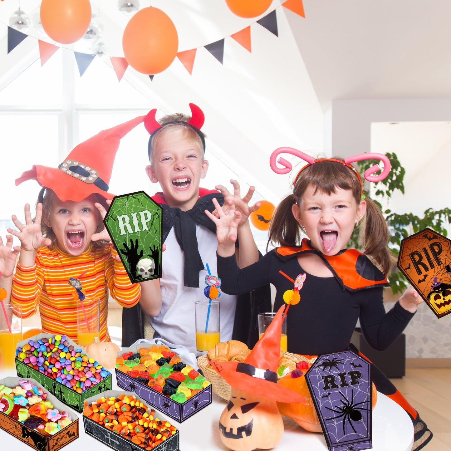 48 Pcs Halloween Party Paper Food Trays,Halloween Coffin Boxes, Disposable Coffin Bowl for Treat Candy Snack,Food Holder Serving Trays for Halloween Trick or Treat Party Supplies Decorations