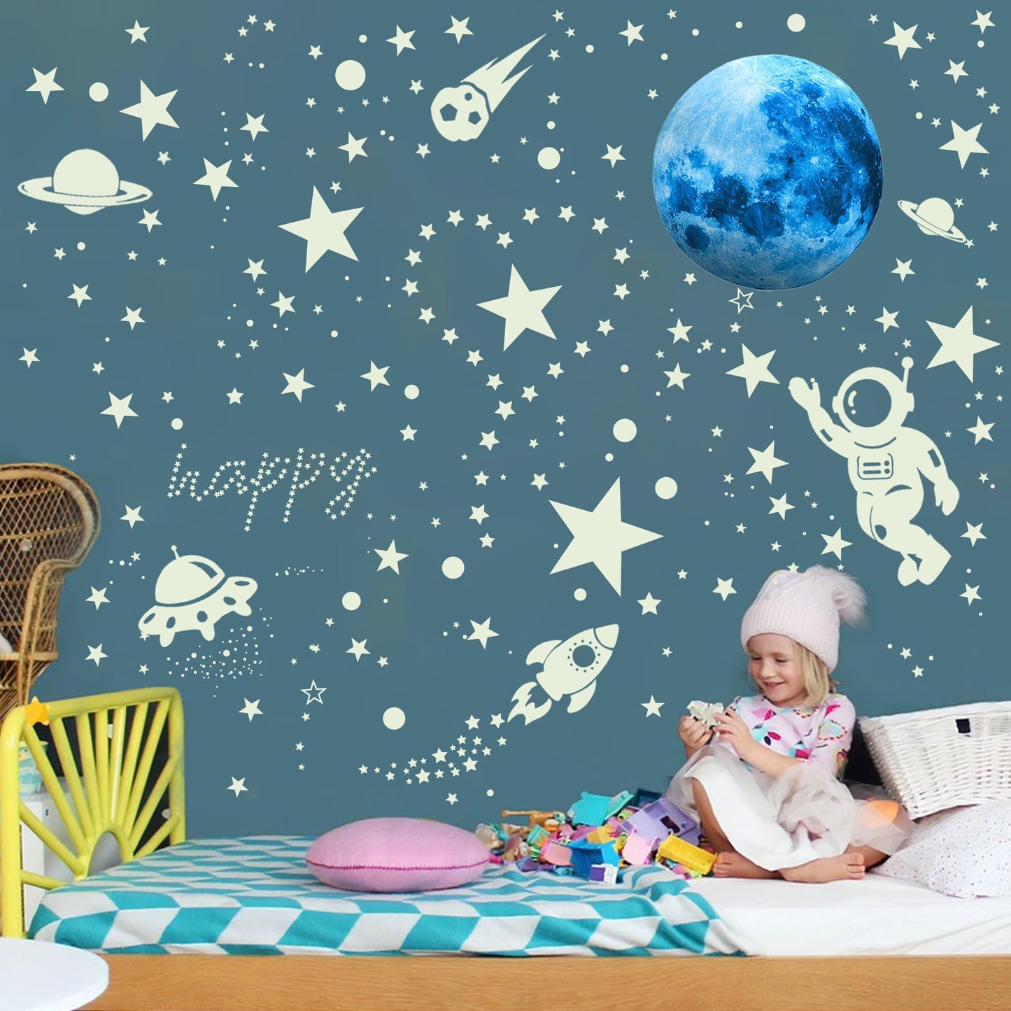 530 Glow in The Dark Stars Ceiling Stars Glow in The Dark Glow Moon and Space Wall Decals Astronaut Universe Galaxy Planet Wall Stickers Glowing Wall Stickers Kid Boys Living Room Decor