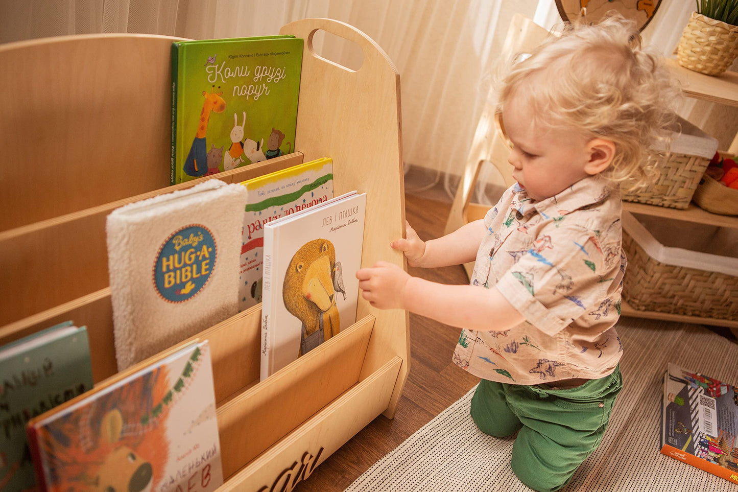 WOOD&ROOM Wooden Kids Bookcase - Book Organizer for Kids Room - Nursery Bookshelf - Floor Bookshelf - Childrens Bookcase and Display Rack - Front Facing Montessori for Toddlers