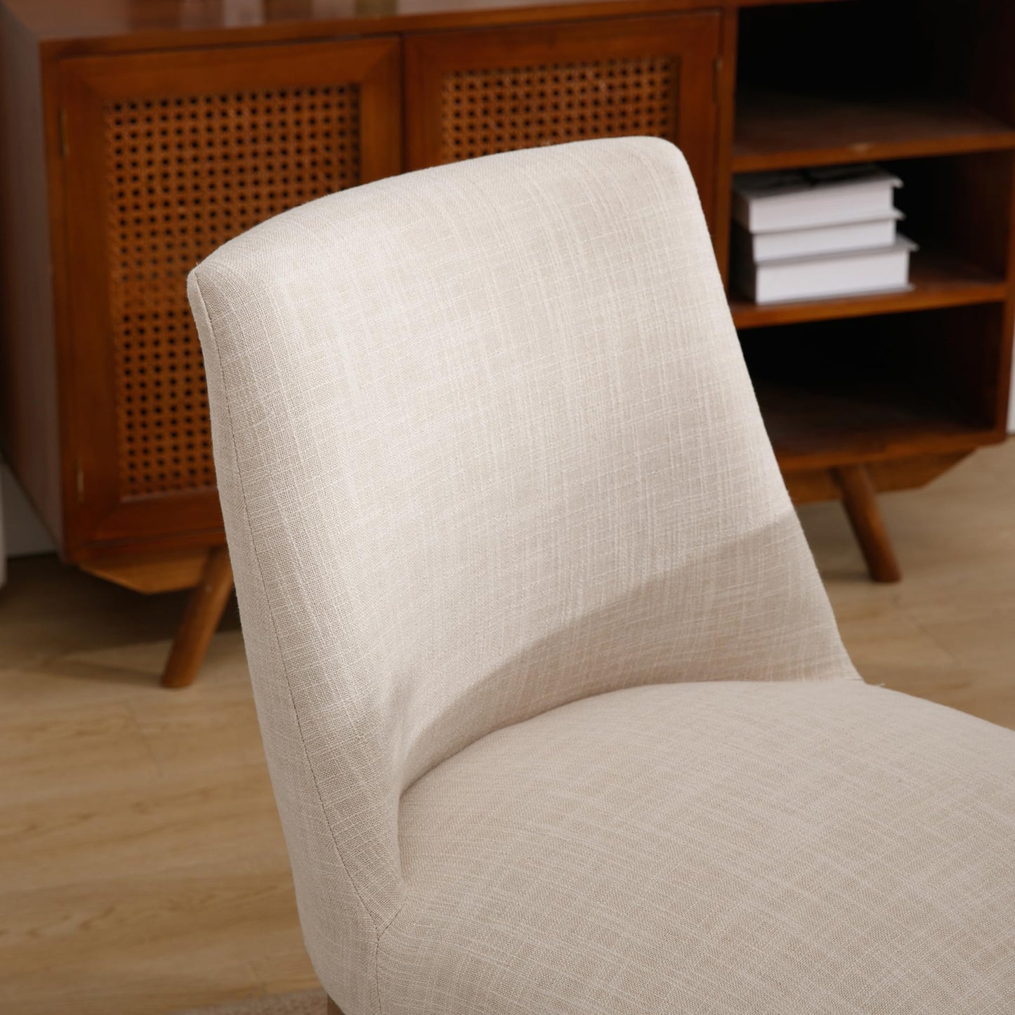 Wahson Modern Dining Chairs Set of 2, Curved Backrest Dining Chairs, Side Chairs with Natural Solid Wood Legs, Upholstered Fabric Dining Room Chairs for Dining Room Kitchen, Beige