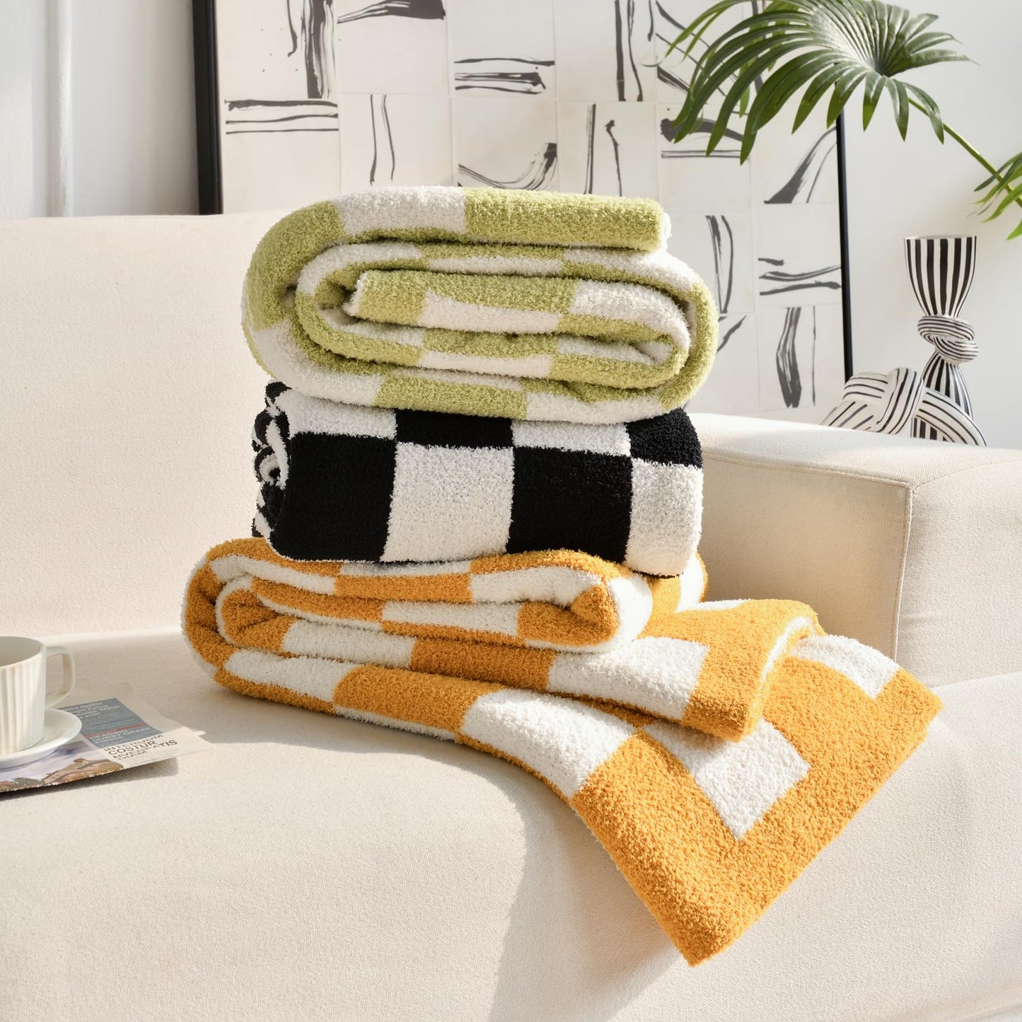Xiashrk Checkered Throw Blanket for Couch, Checkerboard Blankets for Sofa Bed, Cozy Checkered Decorative Travel Blanket for Living Room Camping (Black, Twin 60"x80")