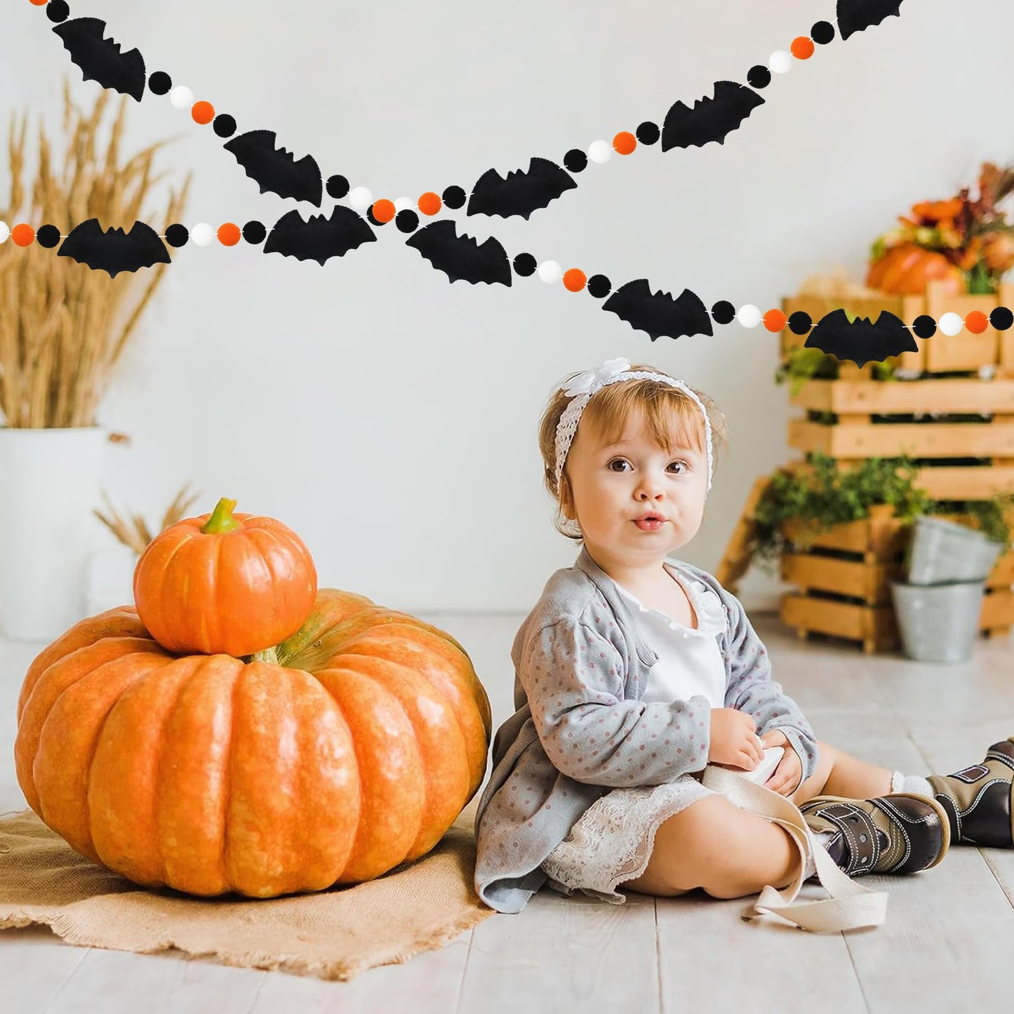 6.6Ft Halloween Felt Bats Banner Pre-Assembled 3D Bat Felt Hanging Garland Pompom Ball Bunting Banner Black White Orange Halloween Decor for Haunted Houses Doorways Home Mantel Decoration