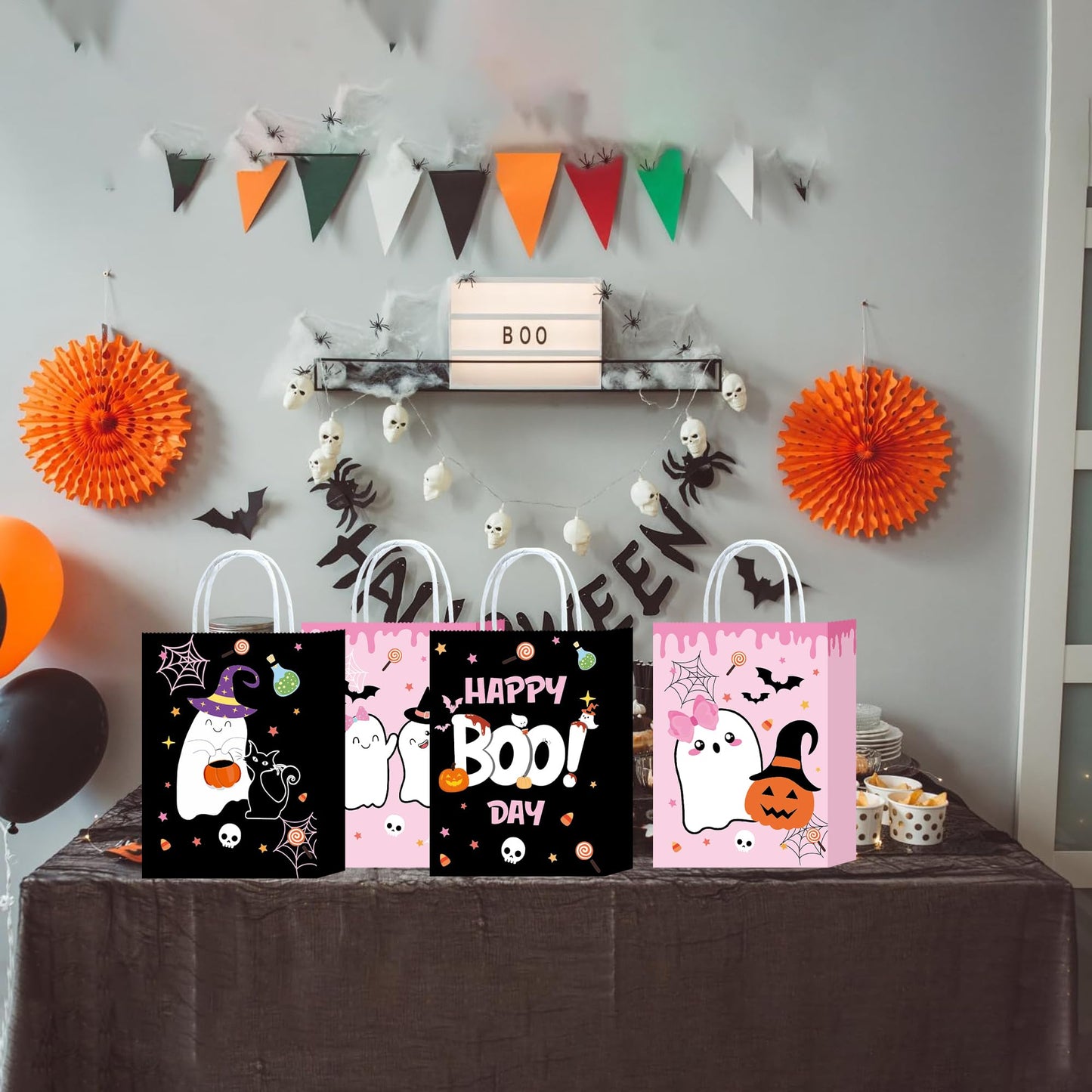 W WINTMING 16Pcs Halloween Party Favors Bags with Handle Trick or Treat Gift Bags Wrapping Halloween Goodie Candy Bag Docor Supplies
