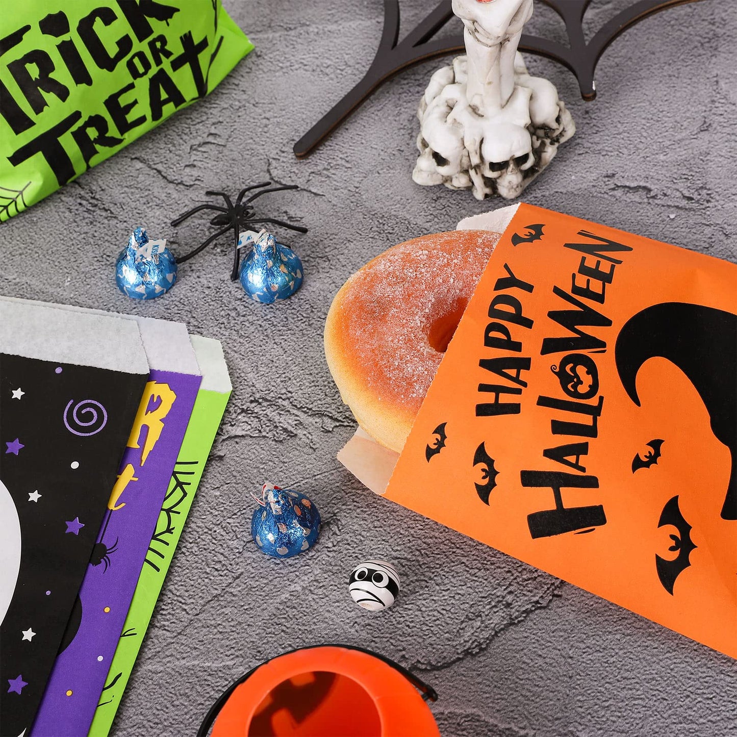 Whaline 120Pack Halloween Treat Bags 4 Designs Cartoon Grimace Pumpkin Cat Ghost Spider Pattern Candy Buffet Bags Trick or Treat Paper Gift Bags for Chocolate Cookies Goodies Halloween Party Favor