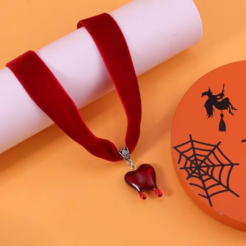 Xeyau Queen Of Hearts Necklaces Earrings Set for Women Vampire Necklace and Earrings Vintage Red Black Necklace Queen Of Hearts Accessories Cosplay Halloween Jewelry D-RD-BKTS