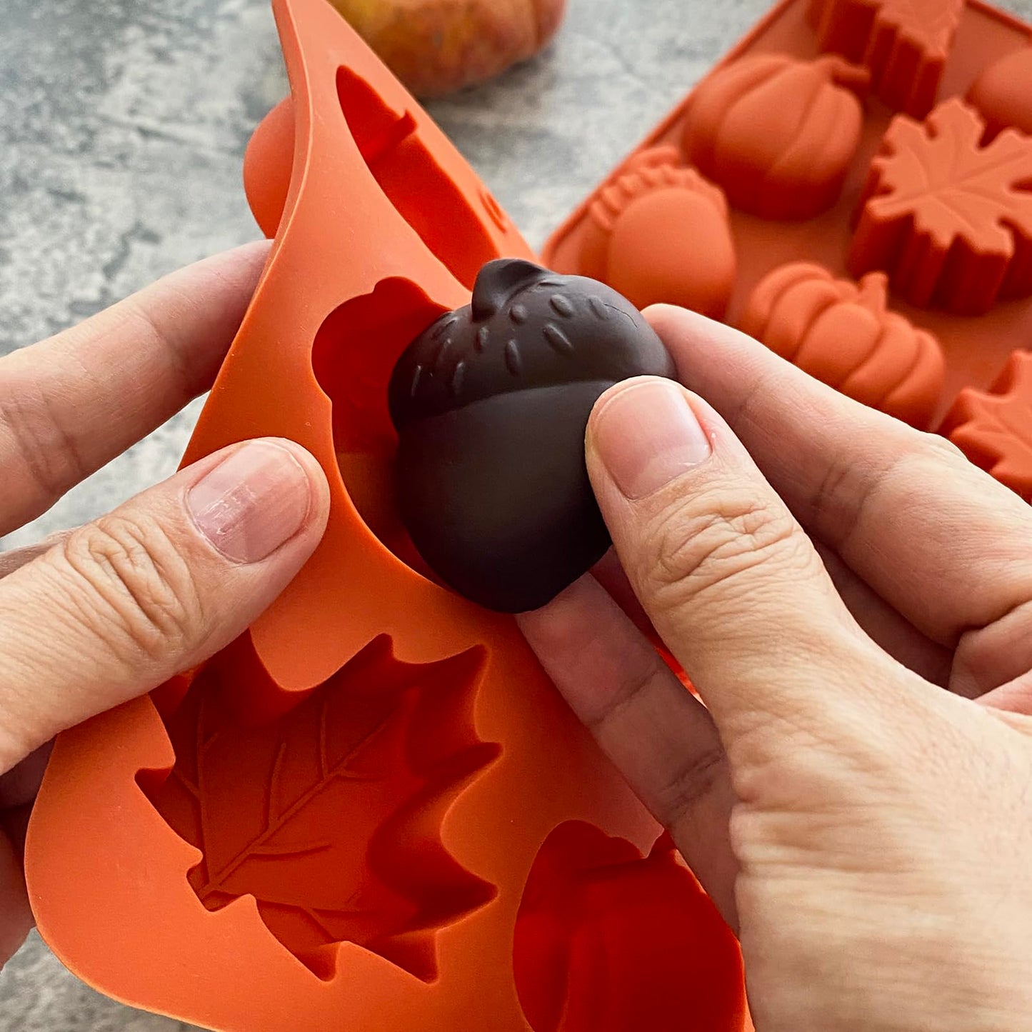 3D Pumpkin Silicone Mold 2PCS Fall Silicone Mold Thanksgiving Candy Mold Autumn Maple Leaf Acorn shape Chocolate Mold Soap Candy Cake Pan Baking Molds for Cake Cupcake Decoration (Orange)
