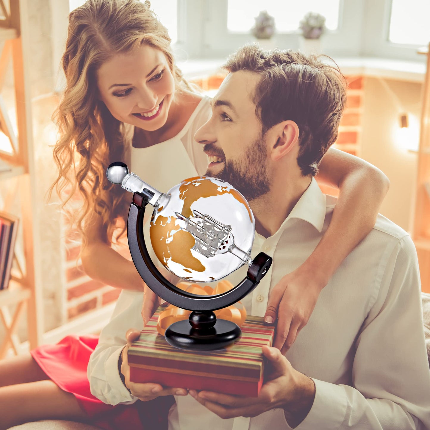 Whiskey Decanter Globe Gift Set - Rich Base Tray - Gold Whiskey Dispenser Airtight Stopper for Wine, Bourbon, Brandy, Juice, Water - Decanter Sets For Men Christmas Gifts for Dad Boyfriend Husband Him