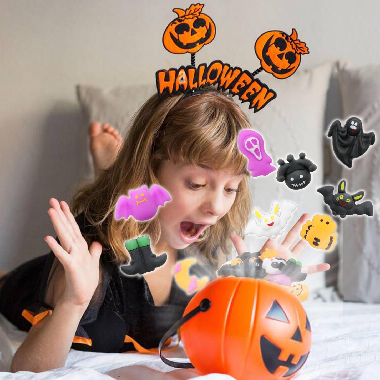 50 PCS Halloween Mochi Squishy Toys, Squishies Halloween Toys Halloween Party Favourite Pumpkin Ghost Spider, Mini Cute,Halloween Decorations Stress Relief Toys for Kids Adults