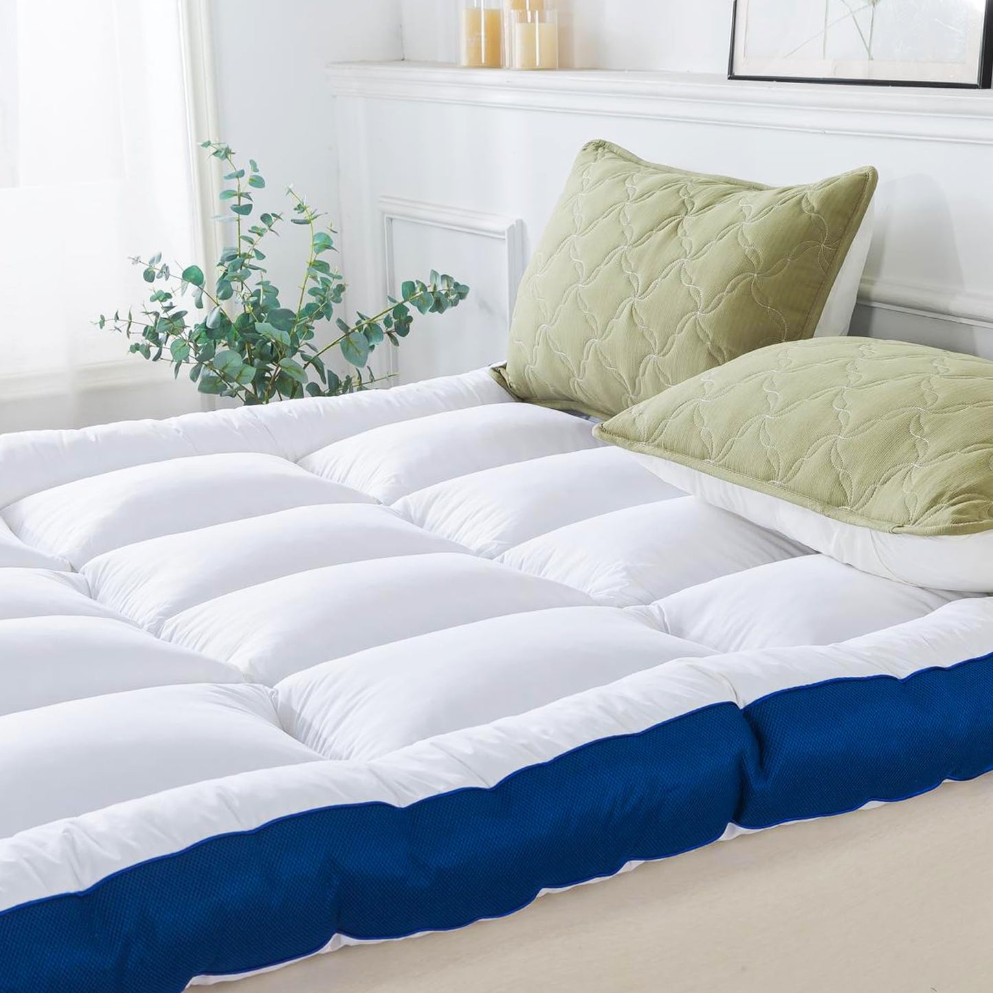 WhatsBedding 5 Inch Memory Foam Queen Mattress Topper 100% Cotton Top, Filled with Breathable & Soft Memory Foam Pillow Top,4 Elastic Straps, 80x60x5 Inch, Queen