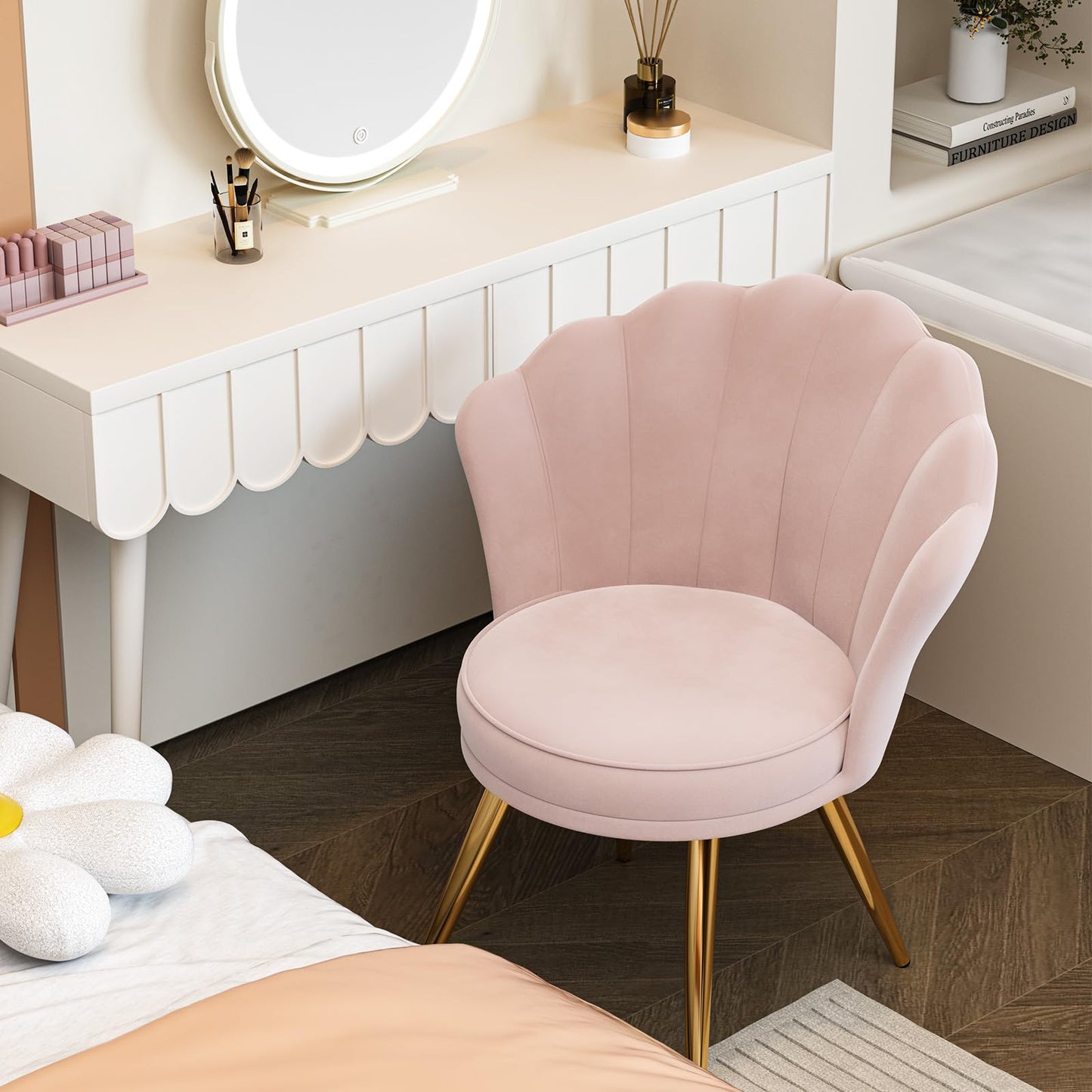 Aivermeil Velvet Accent Chair with Gold Metal Legs, Vanity Chair for Makeup Room, Upholstered Guest Chair for Living Room, for Bedroom, Light Pink