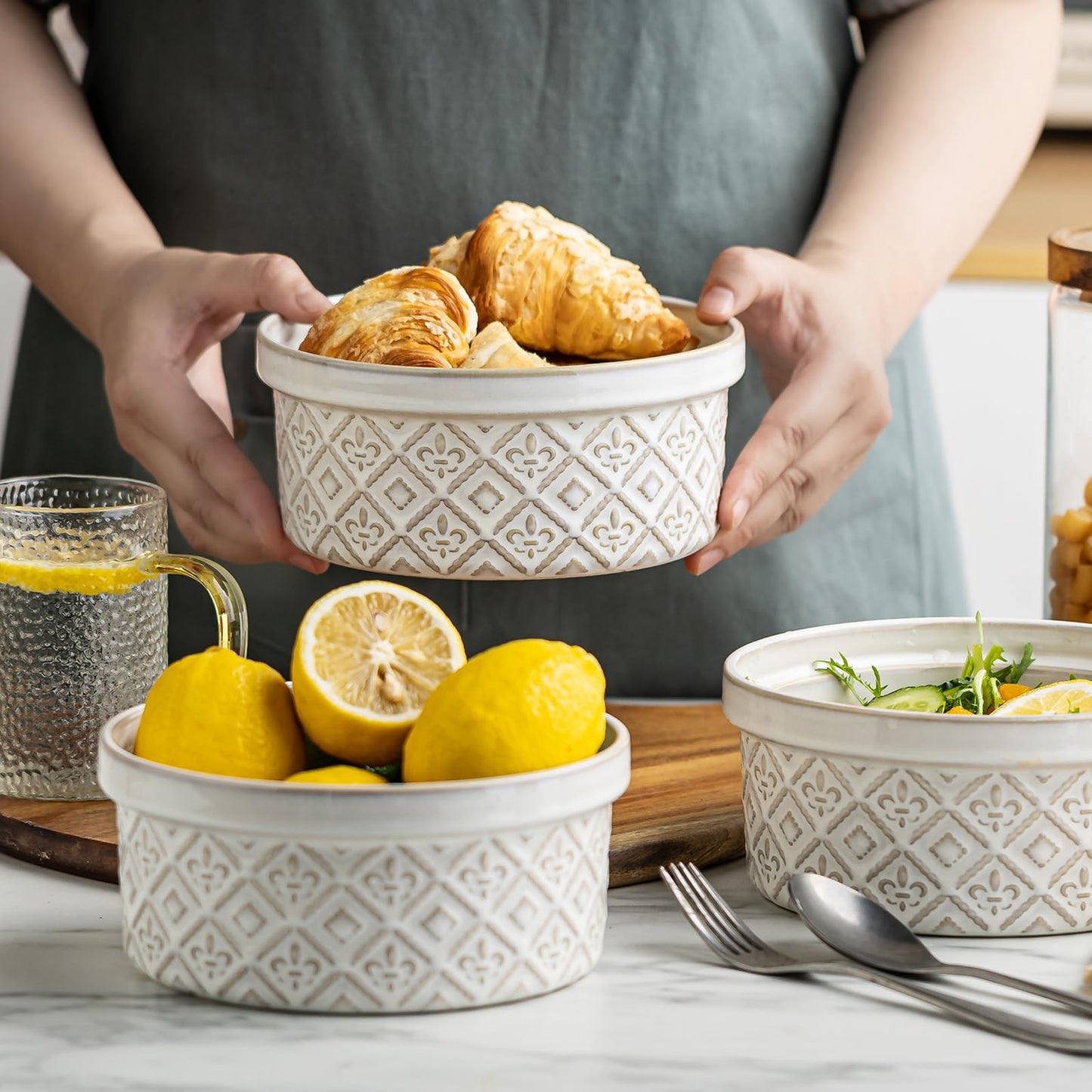 40 Oz Ceramic Airtight Bowls Set of 4 - Large Cereal Bowls with Lids for Salad, Pho, Soup, Pasta, Dessert, Serving, Oatmeal, Nut, Baking Dishes, Dishwasher & Microwave Safe, Beige