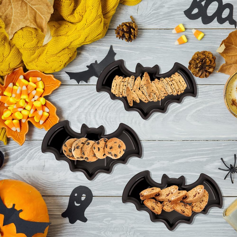 3 Pcs Halloween Bat Plates Plastic Bat Plates Black Halloween Party Supplies Halloween Snack Candy Dessert Plates for Halloween Party Birthday Party Table Decoration