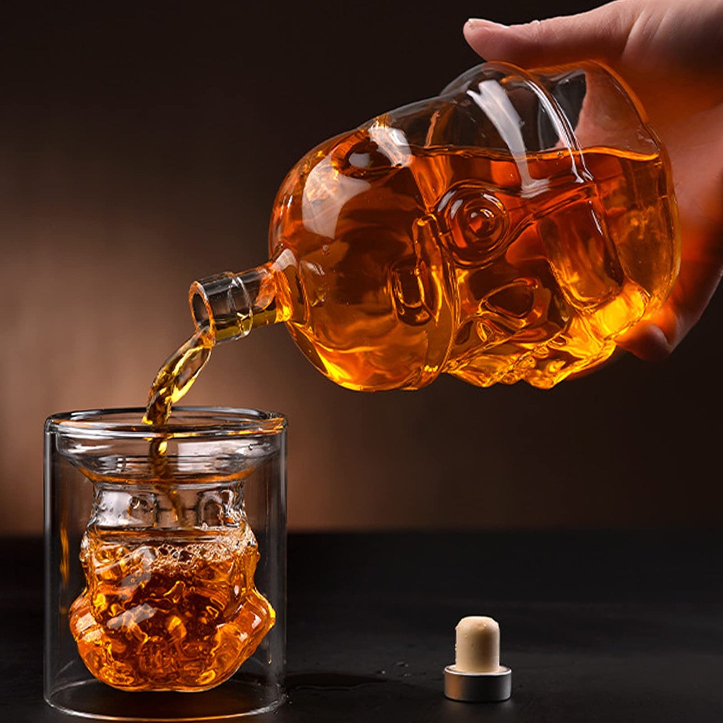 Whiskey Decanter with 2 Glasses, Whiskey Decanter Set, Father's Day Gifts, Husband Or Dad Birthday Gift, Whiskey Carafe for Wine, Liquor, Scotch, Bourbon, Brandy - 750ML