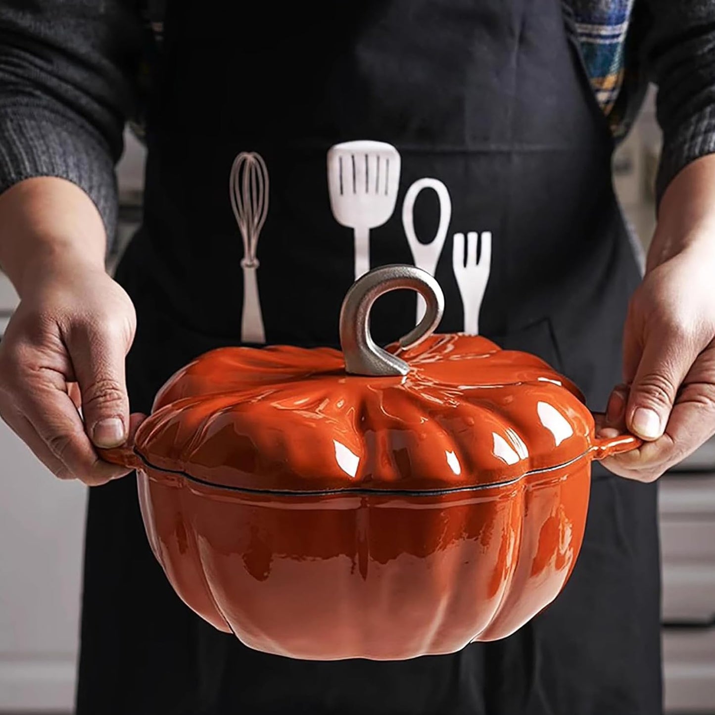 4QT Pumpkin Cocotte, Pumpkin Dutch Oven Pot with Lid, Enamel Cast Iron Cooking Pot, Serves 3-5,Halloween Thanksgiving Decor Boiler (Orange)