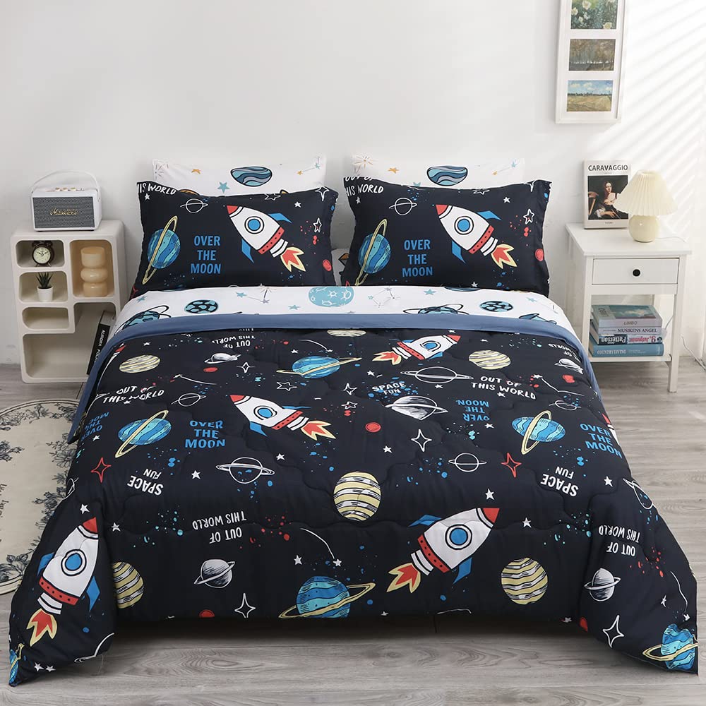 Wajade Kids Space Comforter Set Bed in A Bag Queen Size 7 Piece 3D Space Rocket Planets Bedding Set for Teens Boys Girls (1 Comforter, 1 Flat Sheet, 1 Fitted Sheet, 2 Pillowcase and 2 Pillow Sham)