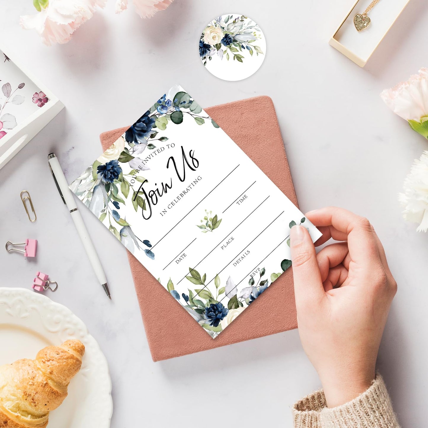 Whaline 25 Sets Floral Invitations with Envelopes Stickers Watercolor Blue Flower Invitation Cards Blank Invites for Wedding Reception Bridal Baby Shower Birthday Dinner Party, 5 x 7 Inch