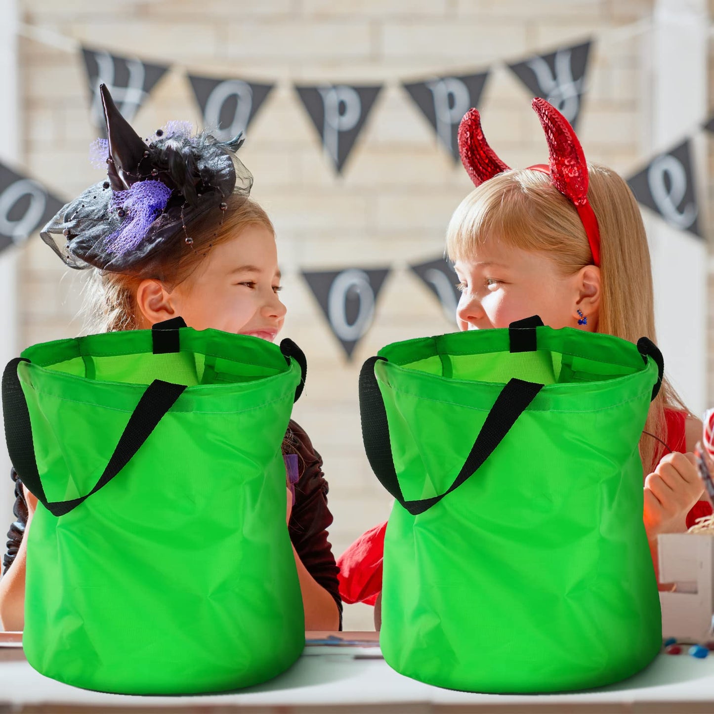 2 Pieces LED Light Halloween Candy Bags Light Up Halloween Party Bags Multipurpose Reusable Halloween Bucket Trick or Treat Bags for Halloween(Green)