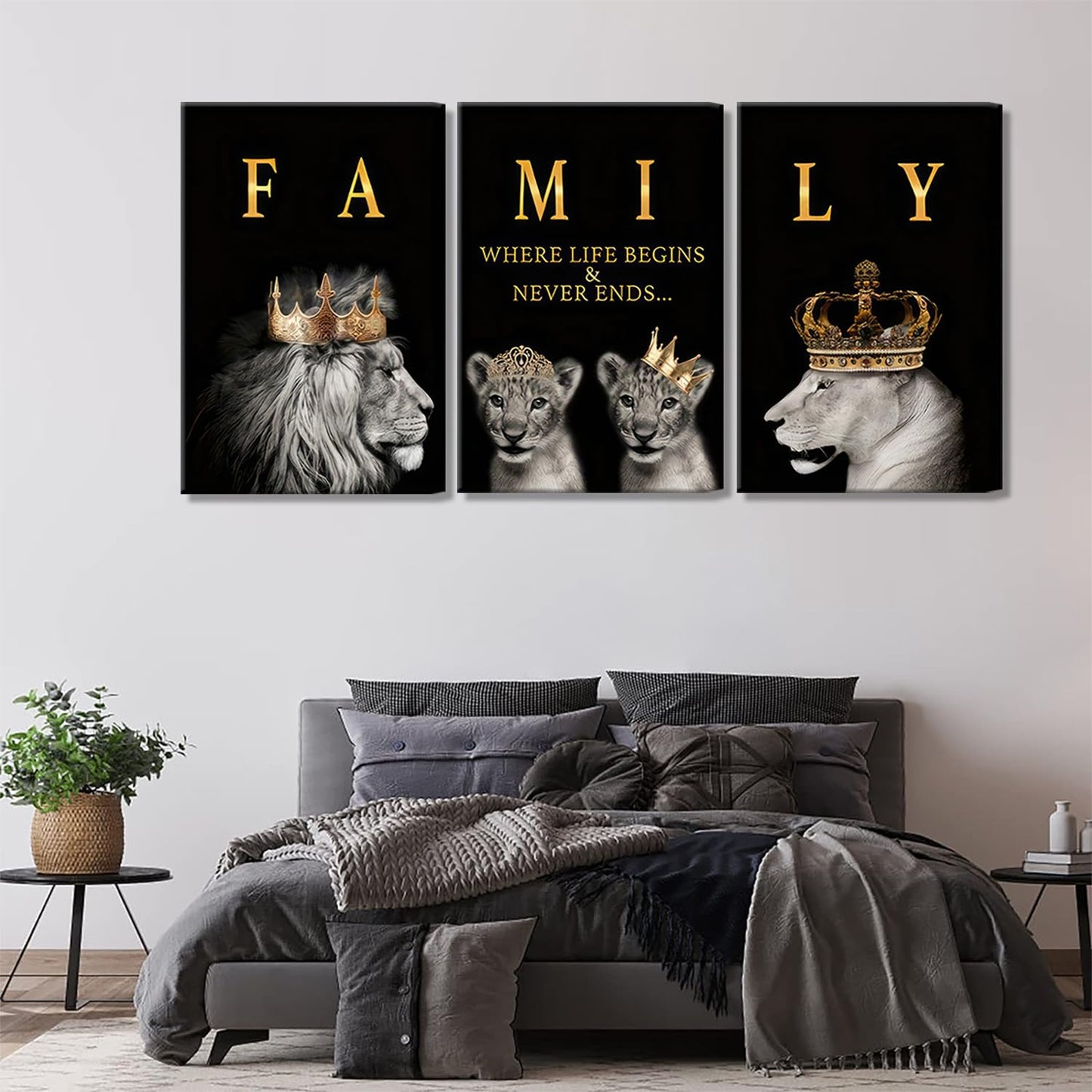 3Pcs Framed Lion Family Canvas Wall Art The Lion King and Queen with Gold Crown Poster Modern Motivational Black and White Animal Wall Decor Painting for Home Bedroom Living Room Office decoration
