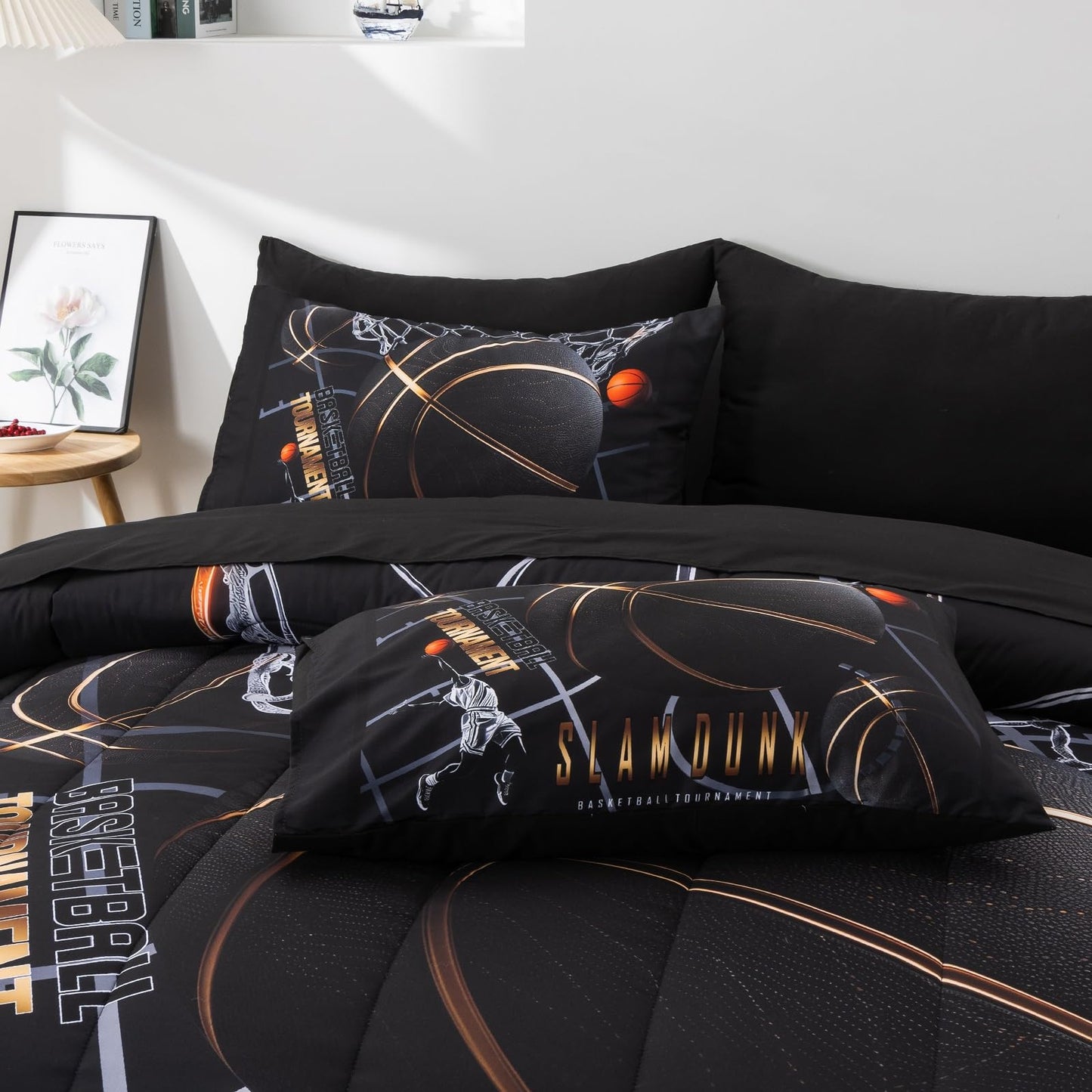 A Nice Night Basketball Court Printed Comforter Sets,with Sportsman Slam Dunk Printing 6Pcs Bedding Set in a Bag for Teen Boys,Twin