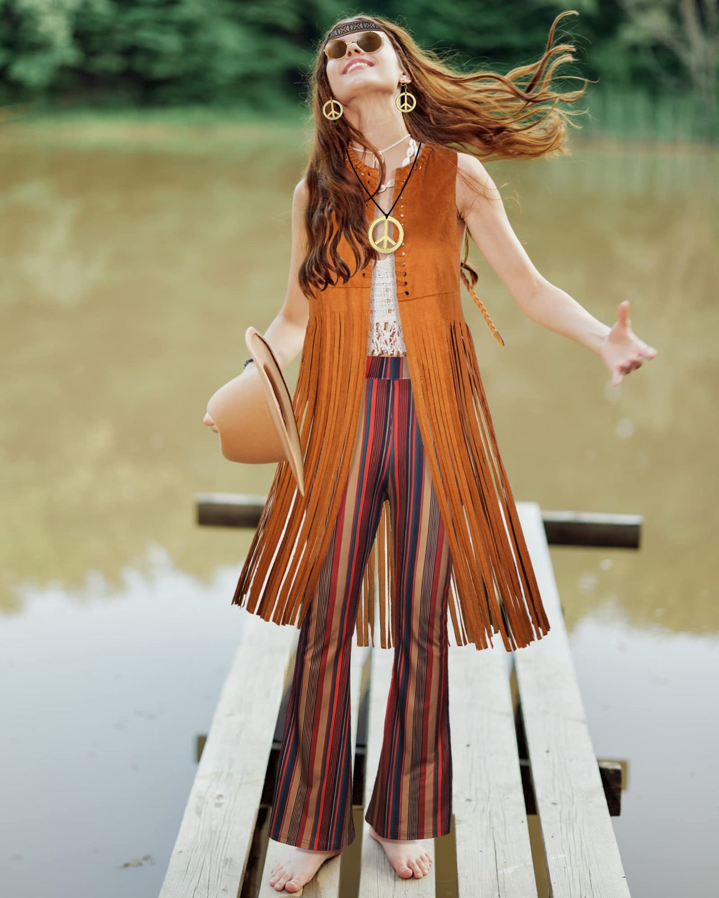 7 Pcs 60s 70s Outfits for Women Halloween Cosplay Set Disco Hippie Costume Set Fringe Vest Flared Pant Peace Sign Decor(M)