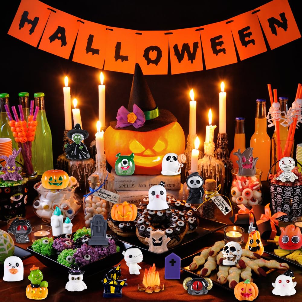 50pcs Halloween Mini Resin Figures 50 Styles Tiny Resin Figurines Little Small Figures to Hide Pumpkin Ghost Skull Miniatures Bulk for Halloween Party Favors Bag Fillers Garden Dollhouse Decor