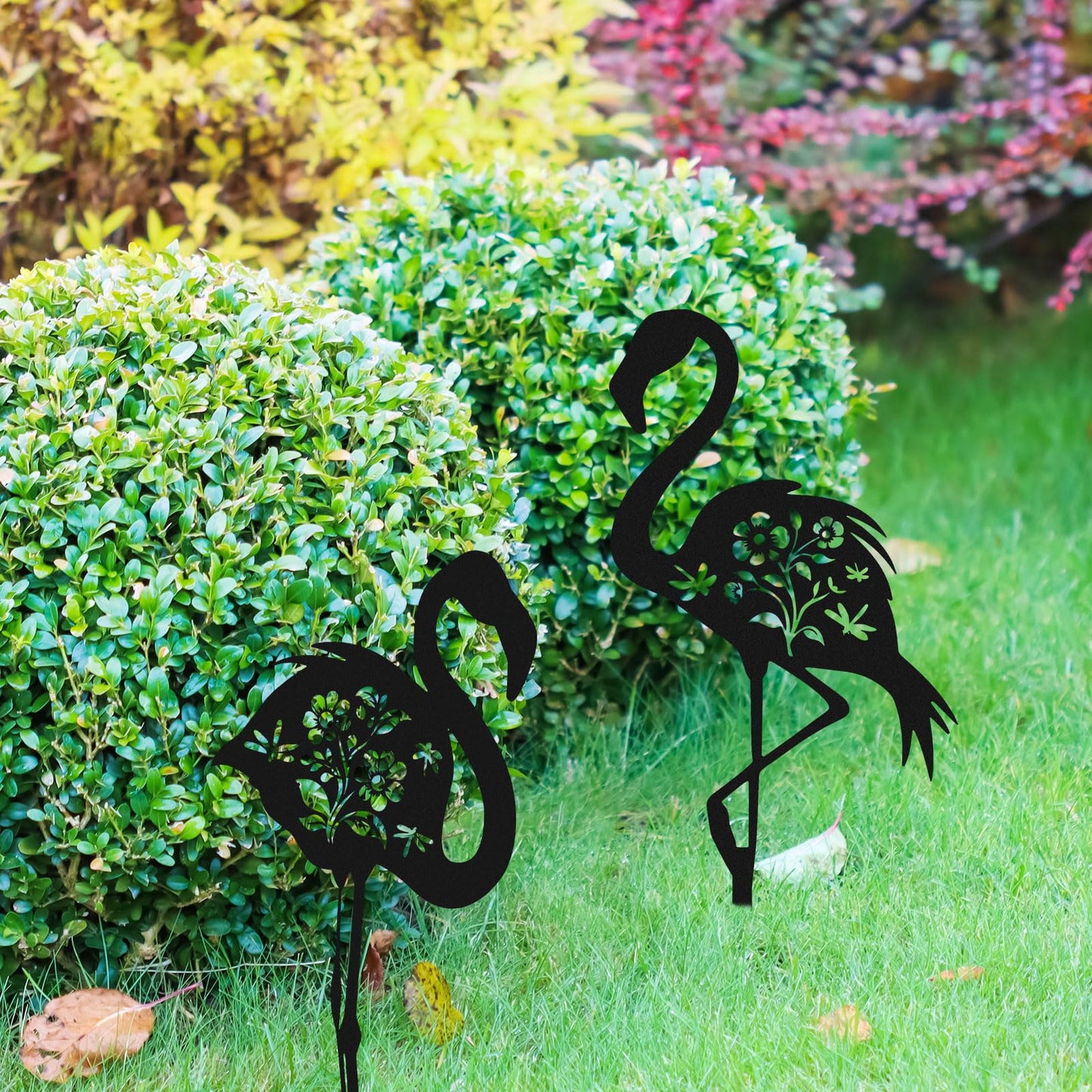 2pcs Flamingo Metal Yard Stakes, Whimsical Flamingo Yard Decor Black Decorative Garden Stakes for Lawn Patio Backyard Outdoor Decor