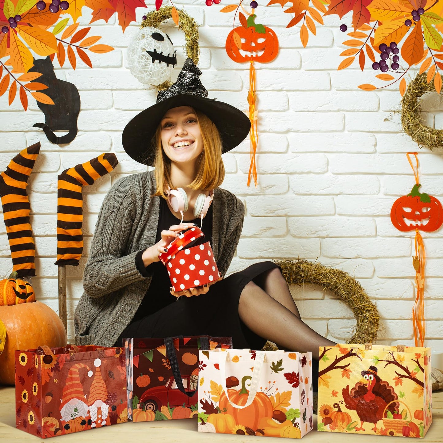 Abbylike 100 Pack Fall Non Woven Tote Bags with Handles Thanksgiving Gift Tote Bags Bulk Large Non-woven Grocery Bag with Handles Turkey Pumpkin Autumn Thanksgiving Party Favor Supplies