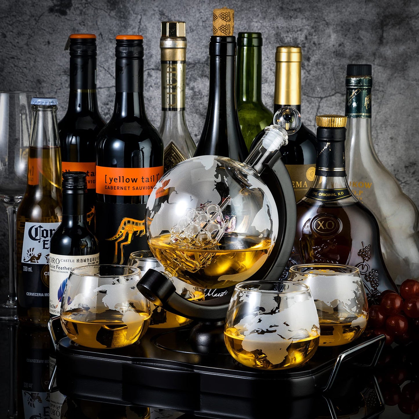 Whiskey Decanter Globe Set, Gifts for Men Husband Boyfriend Dad, with 4 Etched Whiskey Glasses, 4 Ice Cubes, Tong & Funnel, Decanter for Liquor, Bourbon, Scotch, Whisky, Vodka Brandy