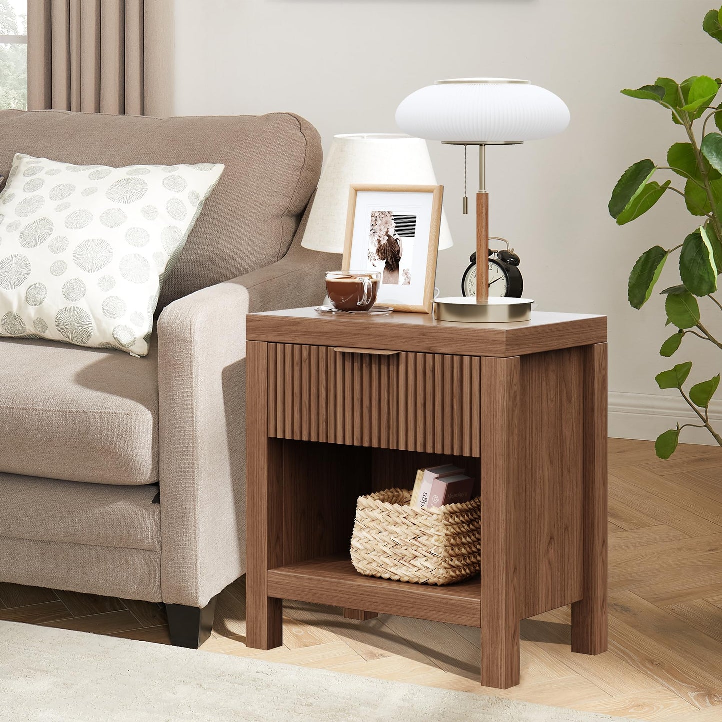 Vudanfe End Table Set of 2 with Storage, Small End Table, Wood Bedside Table with Drawer and Opening Storage, Nightstand Accent Table for Living Room, Bedroom, Walnut Oak