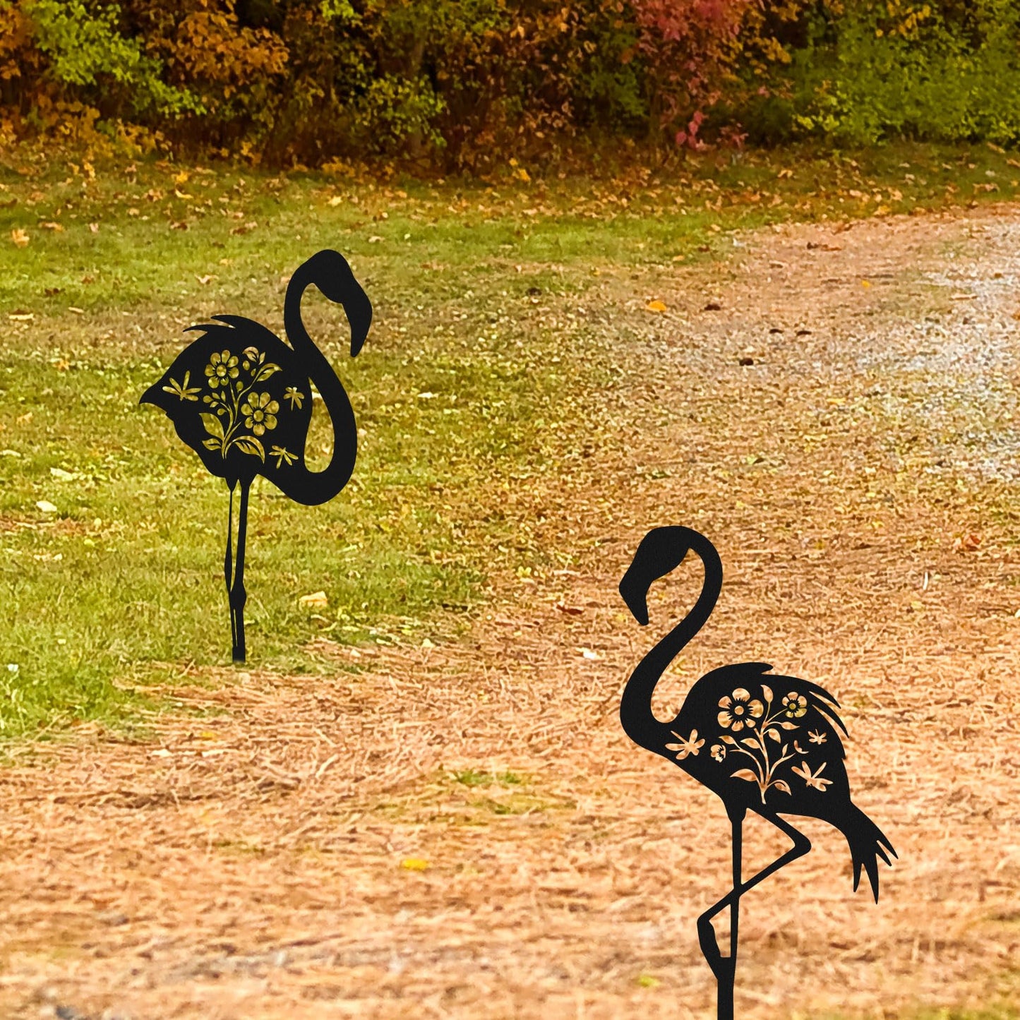 2pcs Flamingo Metal Yard Stakes, Whimsical Flamingo Yard Decor Black Decorative Garden Stakes for Lawn Patio Backyard Outdoor Decor