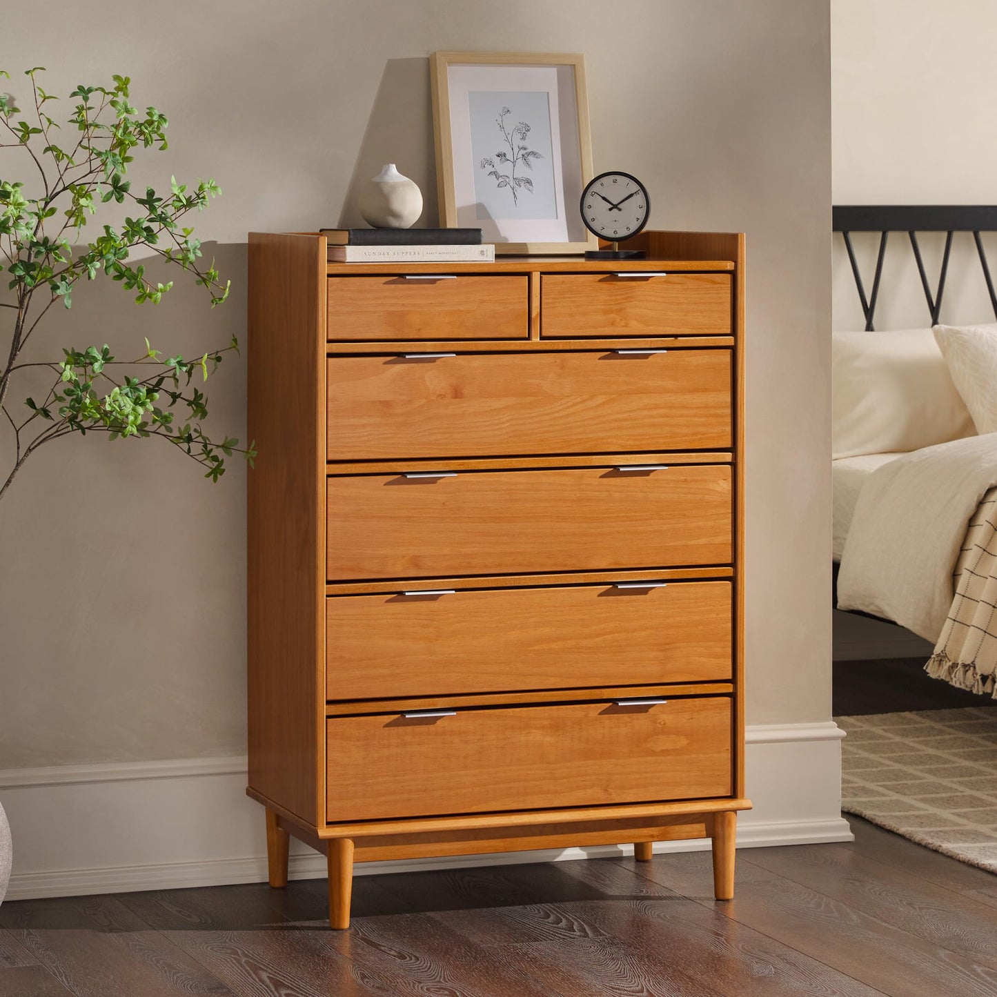 Walker Edison Blythe Mid-Century Modern Tray-Top Solid Wood 6-Drawer Dresser, 30 Inch, Caramel-T