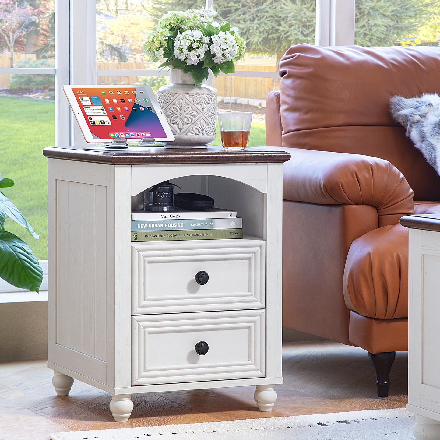 18" Farmhouse Night Stands Set of 2 with Charging Station, Wooden Nightstand with 2 Drawers, Bedside End Table with Storage, Bed Side Tables Cabinet for Bedroom, Living Room, and Closet(White)