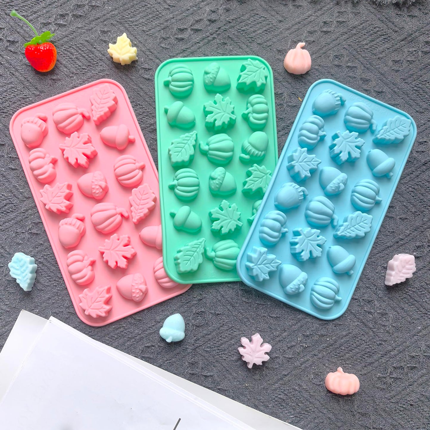 3Pcs 18-Cavity Autumn Harvest Themed Silicone Mold 3D Pumpkin Maple Leaf Chestnut Shaped Chocolate Biscuit Candy Mold, Thanksgiving Silicone Molds for Cake Decoration