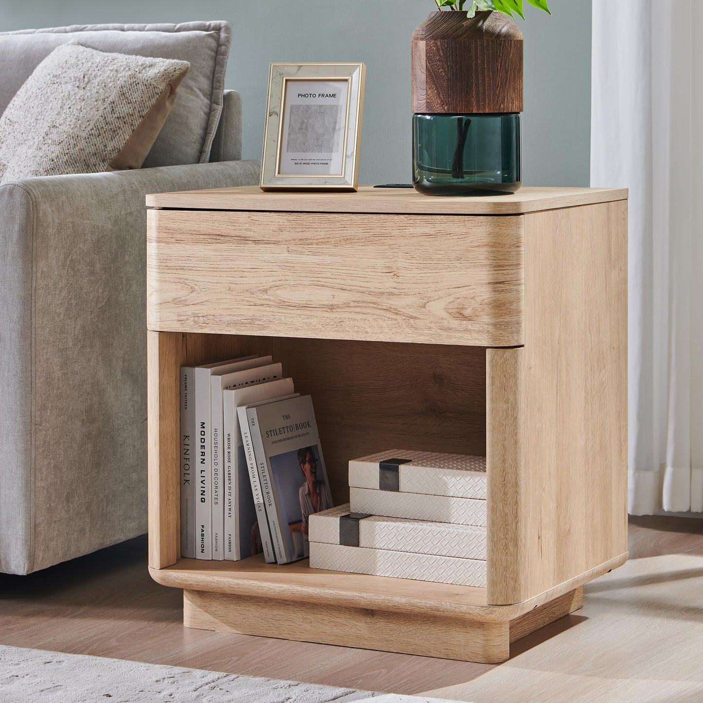 ACCOHOHO Modern Night Stand with Charger Station, 22" W Nightstand with Push-to-Open Drawers & Open Storage, Large Bedside Table for Bedroom, Living Room End Table, Curved Profile, Natural Oak