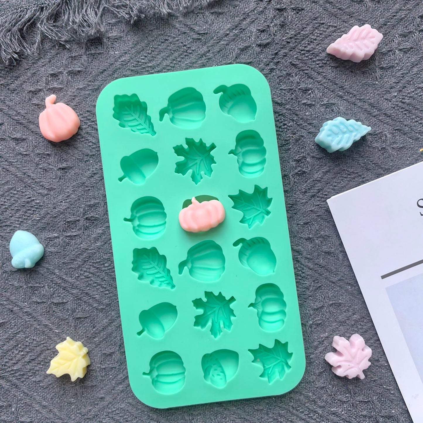 3Pcs 18-Cavity Autumn Harvest Themed Silicone Mold 3D Pumpkin Maple Leaf Chestnut Shaped Chocolate Biscuit Candy Mold, Thanksgiving Silicone Molds for Cake Decoration