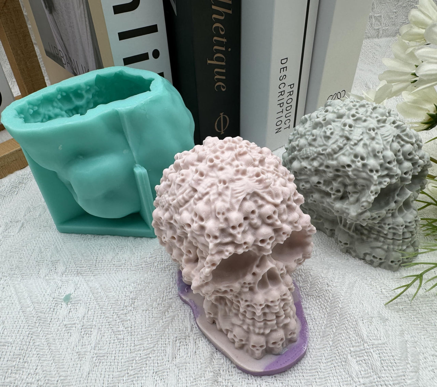 3D Skull Skeleton Silicone Candle Mold,Halloween Decorations Plaster Epoxy Resin Craft Molds,DIY Silicone Mould for Candle Wax Soap Chocolate Cake Making,New Popular Candle Moulds