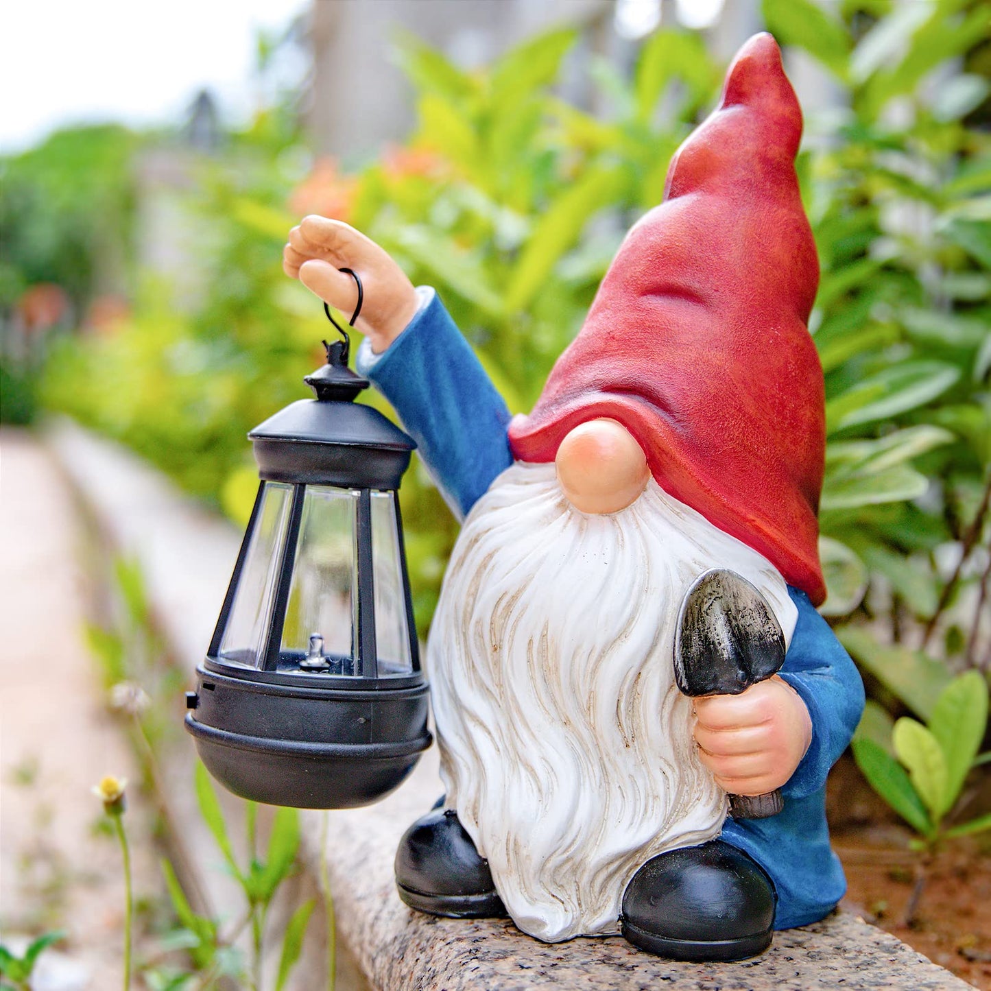WONDHOME Garden Gnome Outdoor Decoration with Shovel Solar Gnomes Statue with Lantern LED Lights,Terrace Courtyard Lawn Patio Porch Decoration Mother's Day Christmas Housewarming Gift for Mom Women