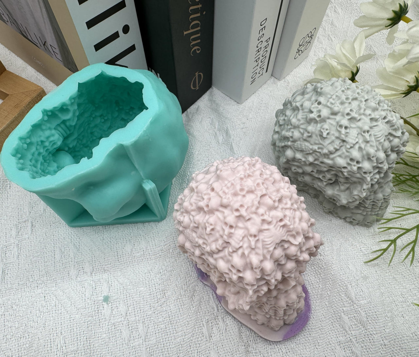 3D Skull Skeleton Silicone Candle Mold,Halloween Decorations Plaster Epoxy Resin Craft Molds,DIY Silicone Mould for Candle Wax Soap Chocolate Cake Making,New Popular Candle Moulds